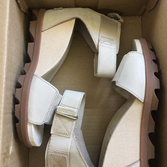 WOMEN'S JOANIE™ II ANKLE STRAP SANDAL * SOREL* - Picture 6 of 8